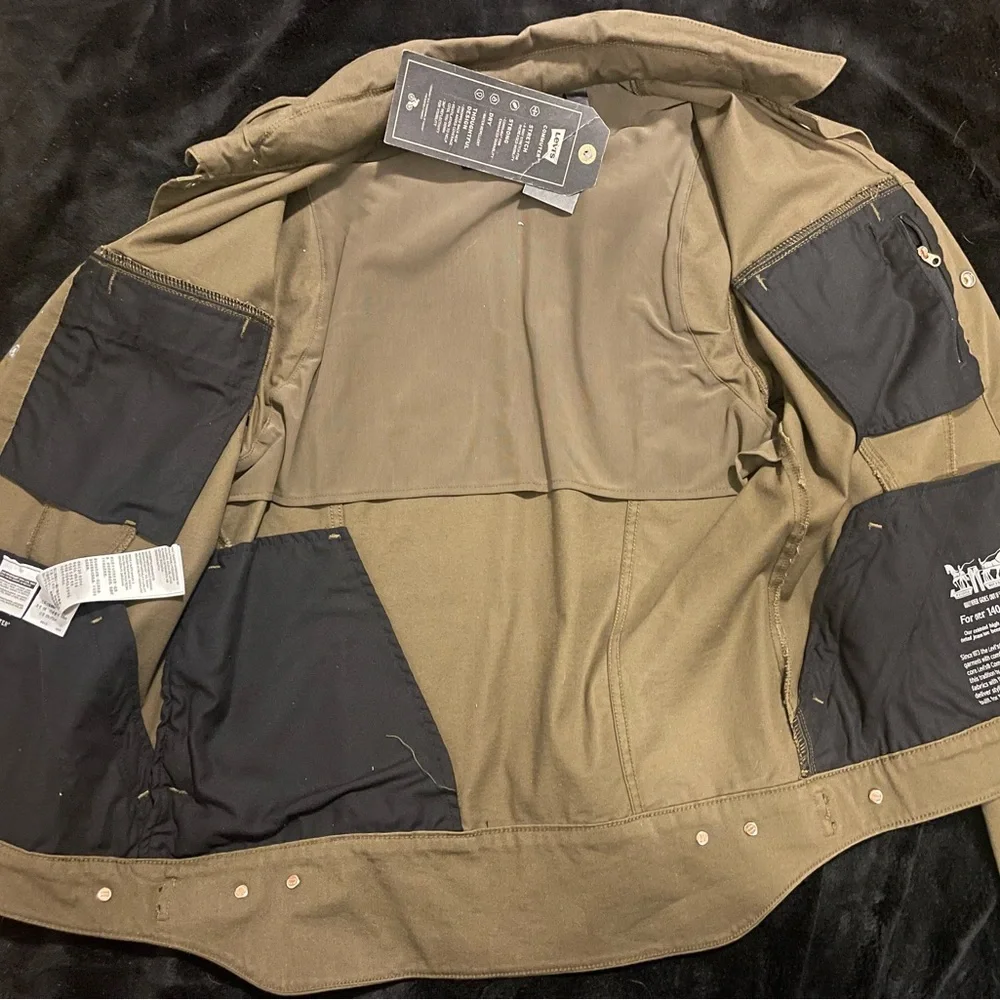 Levi’s commuter series jacket with cordura fabric - Picture 3 of 6
